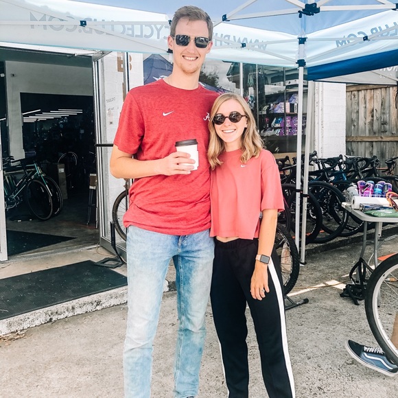 Meet your posher, Rylie. - Picture 2 of 3